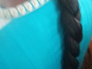 Tamil hot college meisje genoten rotzooien en krijgen betast op een bus (deel 1)