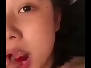 Em Gai bị cantou-me khi xã Hàng