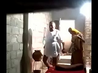 Viejo indio follando randi
