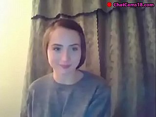 emziren kamera kızı
