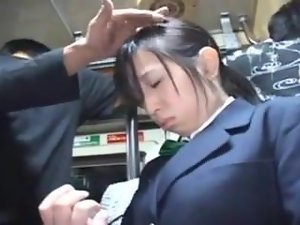 jeunes japonaises pelotees Soumises tientas tren 2