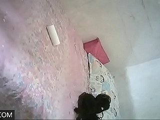 Ren Ge, parrucchiere lungo benumbed strada, visa delle armi, sesso in un lavoro part-time abbandonato, ragazza tenera che non ha i genitali completamente sviluppati, dialoghi in mandarino
