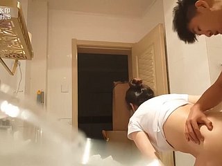 Chinese mom went withdraw transmitted to wake trace