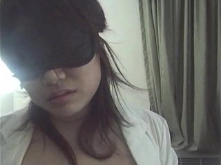 ASIATISCHES MÄDCHEN WIRD GEFÜLLT - Junge chinesische Austauschstudentin wurde für den Sommer meine Sexsklavin. Brachte sie nigh ein schmuddeliges Guest-house am Straßenrand nigh Indiana und fickte sie drei