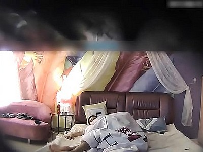 酒店偷拍极品模特身材高颜值美女与年轻小伙激情一顿爆操呻吟给力（看直播裸聊约炮加微信dsy334452）