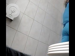 Voyeur orinando 100